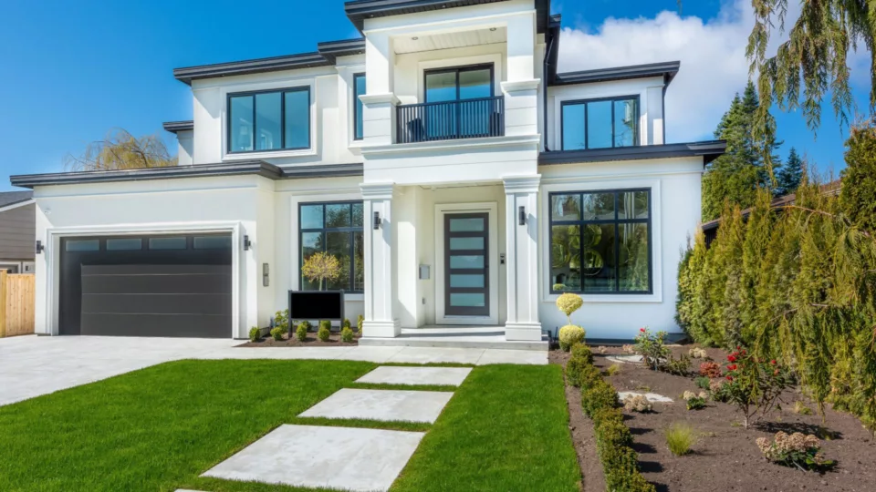 best flat roof materials in Florida