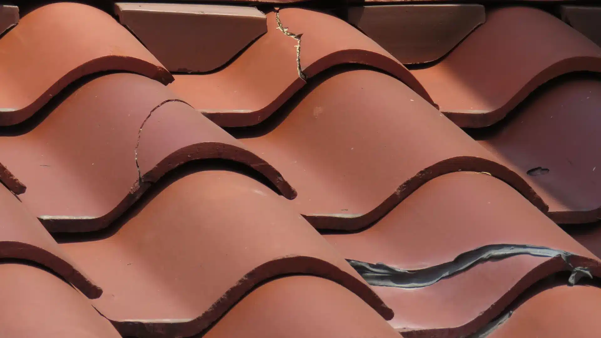 Factors for How Long a Tile Roof Lasts in Florida