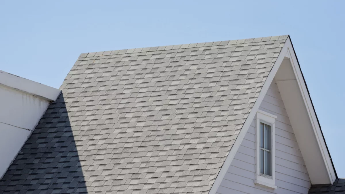 Best Shingle Roof Color for Energy-Efficiency