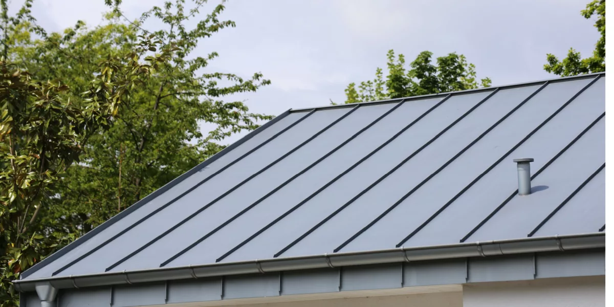 standing seam metal roofing in Florida