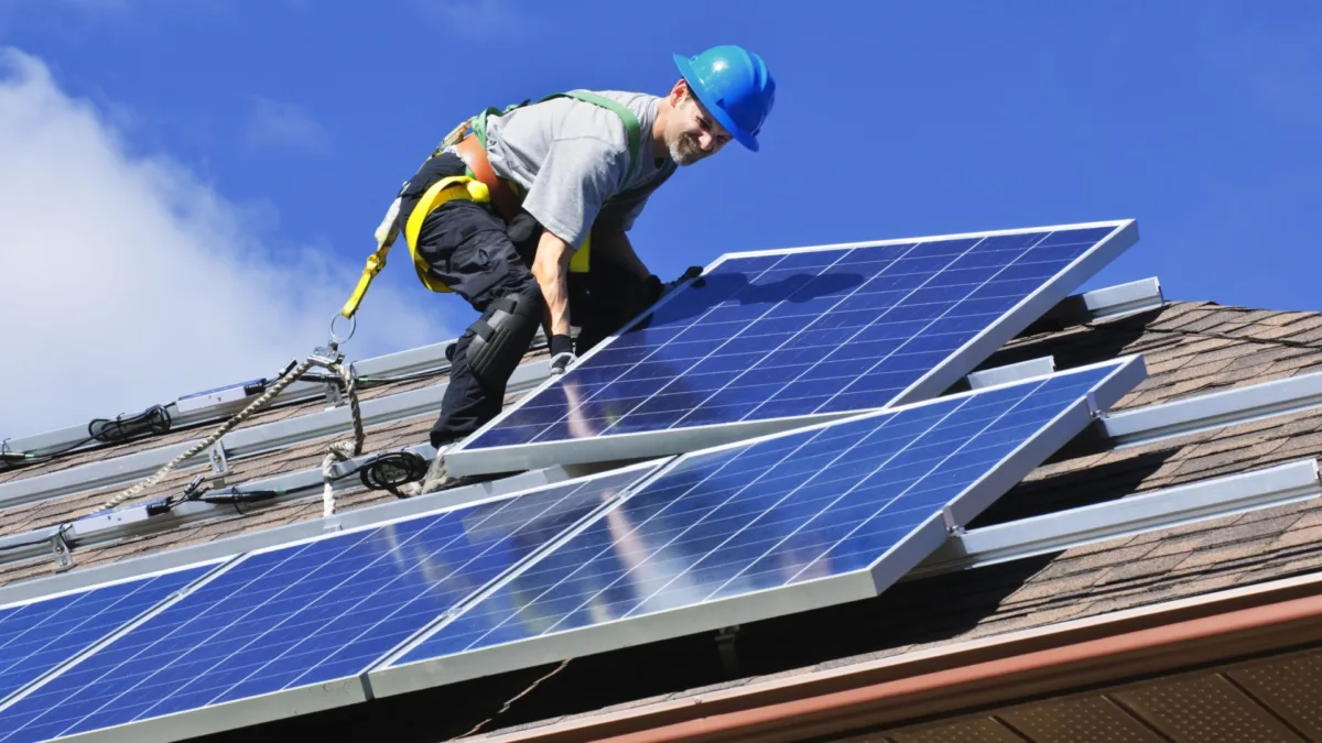 The Value of Professional Solar Roof Panel Installation