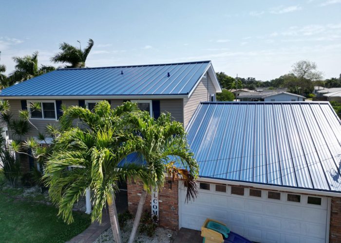 Residential Florida home with Metal Roof